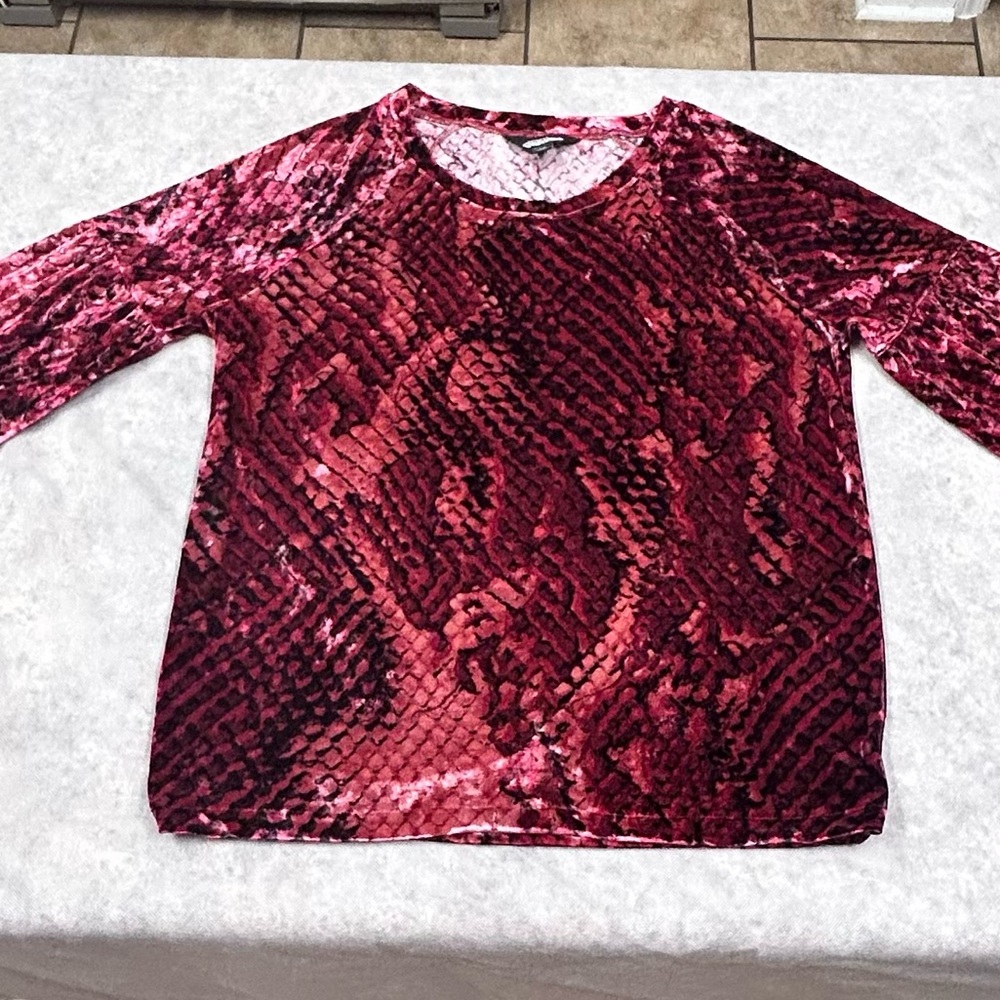 Project Runway Velvet Velour  Slither Garnet Snake Skin Long Sleeve Blouse XS